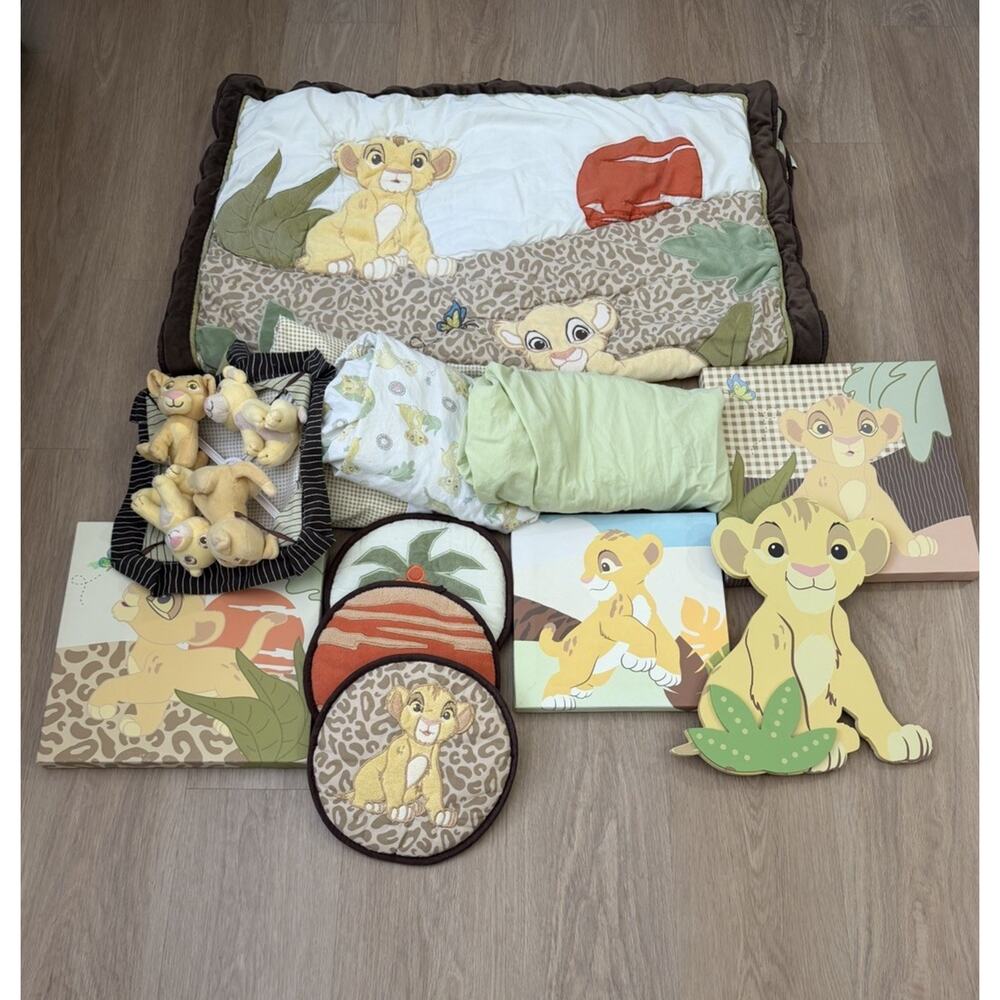 Vintage Lion King Nursery 12 Piece Set With Crib Bedding, Sheets And Decor